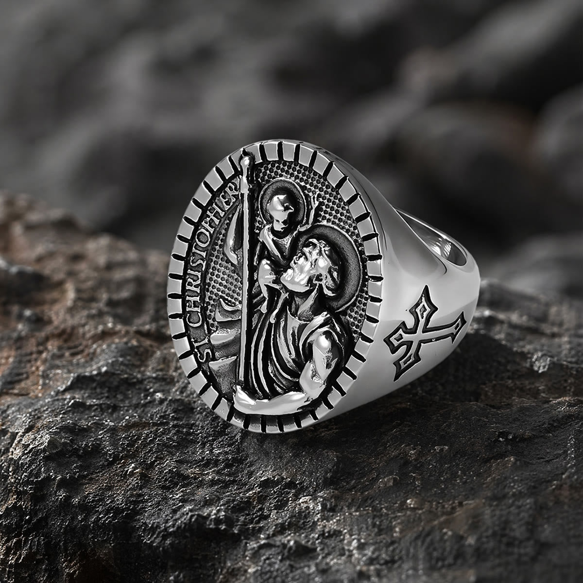 Christianartworkshop Anillo de sello de San Cristóbal con borde estriado redondo: Emblema atemporal de fe sagrada inquebrantable. - image 7