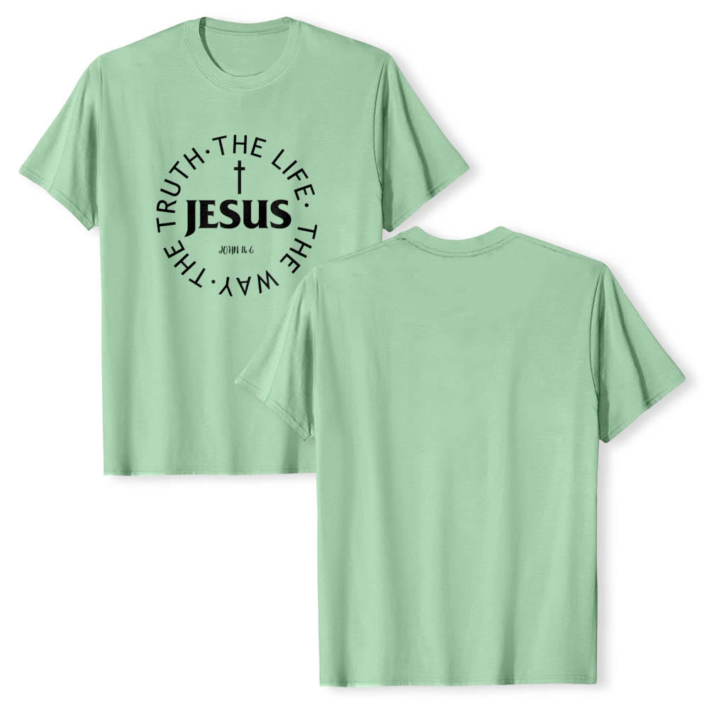 Christianartworkshop Camiseta de manga corta premium con cruz centrada, versículo circular curvo de JESÚS, Juan 14:6 - image 22