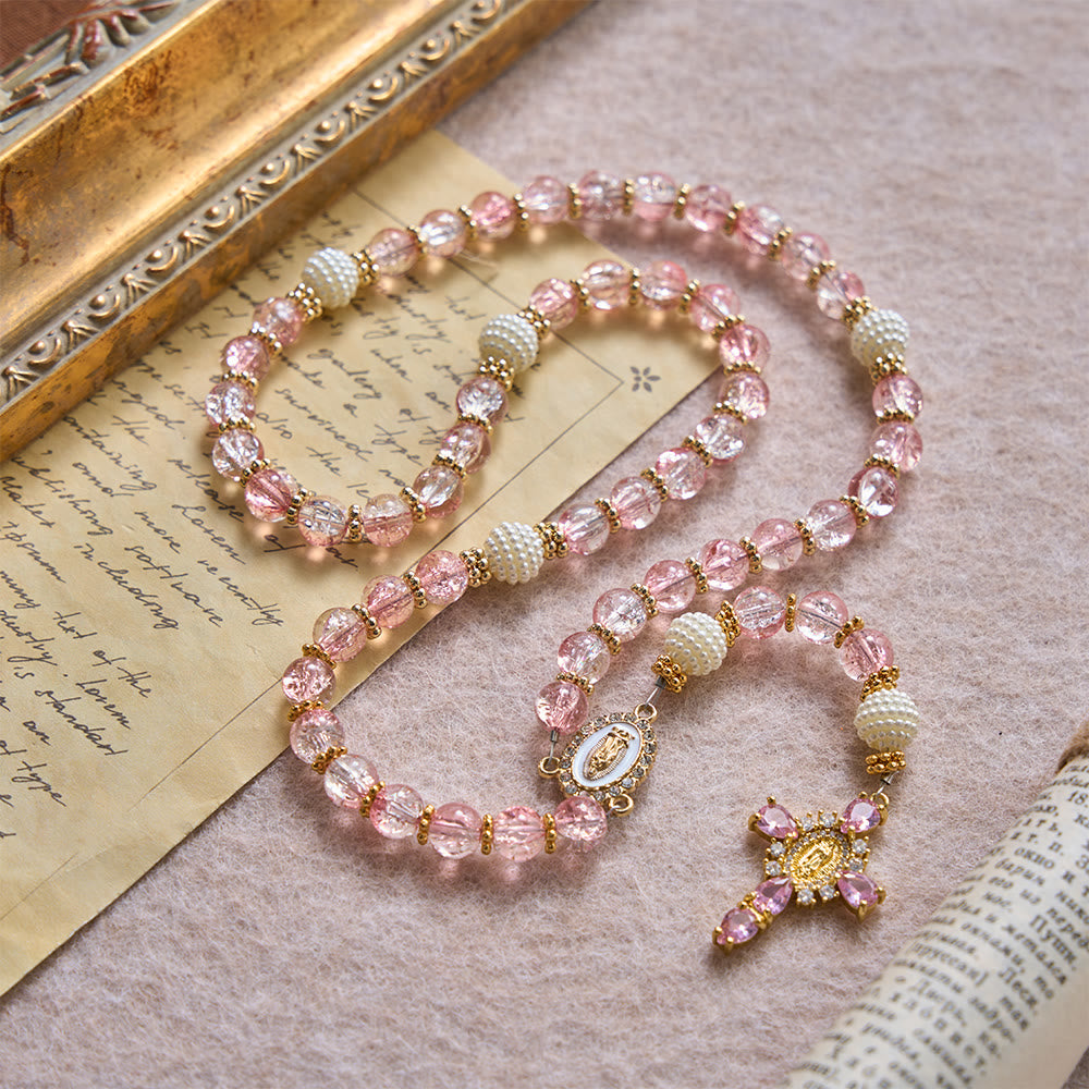 Christianartworkshop Rosario devocional con detalles de la Virgen María, de cristal craquelado brillante y tono rosa. - Rosario de Nuestra Señora con cuentas rosas - image 0