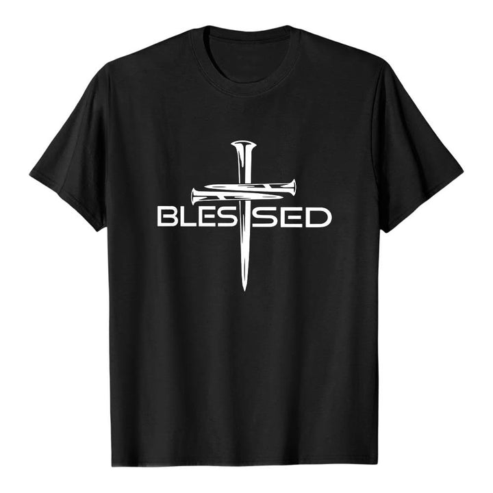 Christianartworkshop Camiseta de manga corta premium con estampado frontal de la palabra "Blessed Three Nails Cross Split" en negrita y en bloque. - Negro - 2XL - image 0