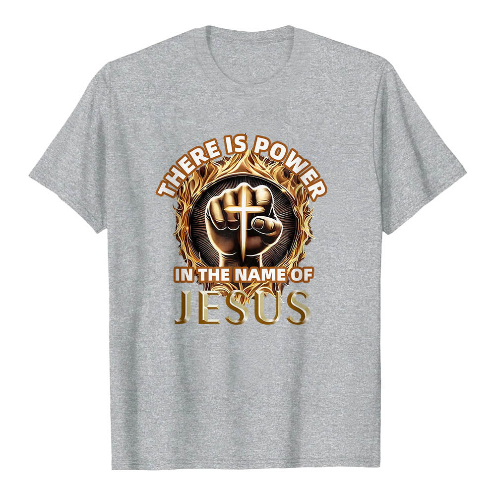 Christianartworkshop Hay poder en el nombre de Jesús. Camiseta circular de manga corta con puño cerrado, cruz y llama. - Gris - 2XL - image 15
