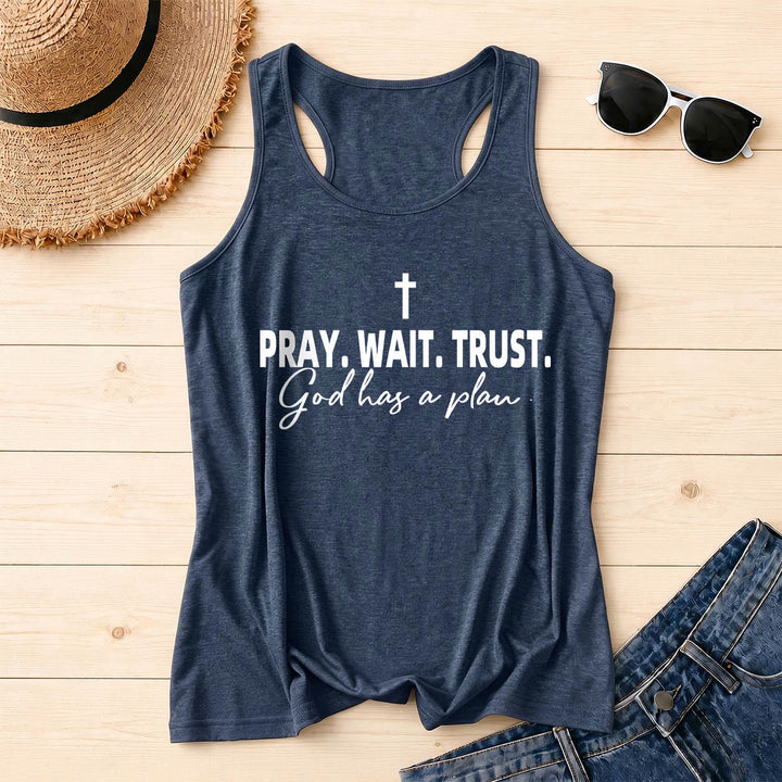 Christianartworkshop Cruz ORA ESPERA CONFÍA Fuente de bloque en negrita Sublínea cursiva Dios tiene un plan Camiseta sin mangas estilo racerback - Azul marino - 2XL - image 4