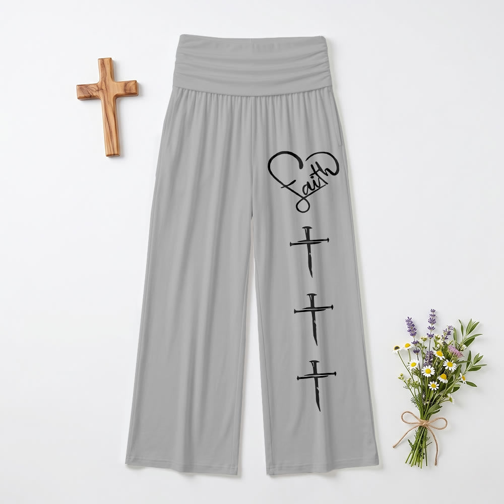 Christianartworkshop Pantalones de pierna ancha con estampado de cruz vertical y contorno de corazón en cursiva con tres clavos. - Gris - US22, UK/AU26, EU54 (6XL) - image 0