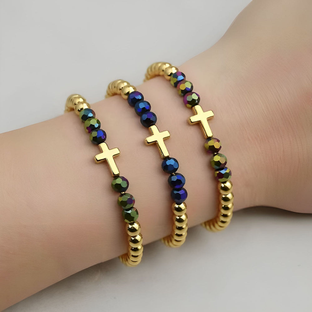 Christianartworkshop Conjunto de tres pulseras con minicruces multicolores de cuentas estilo bohemio: emblema atemporal de la suave protección celestial. - image 1