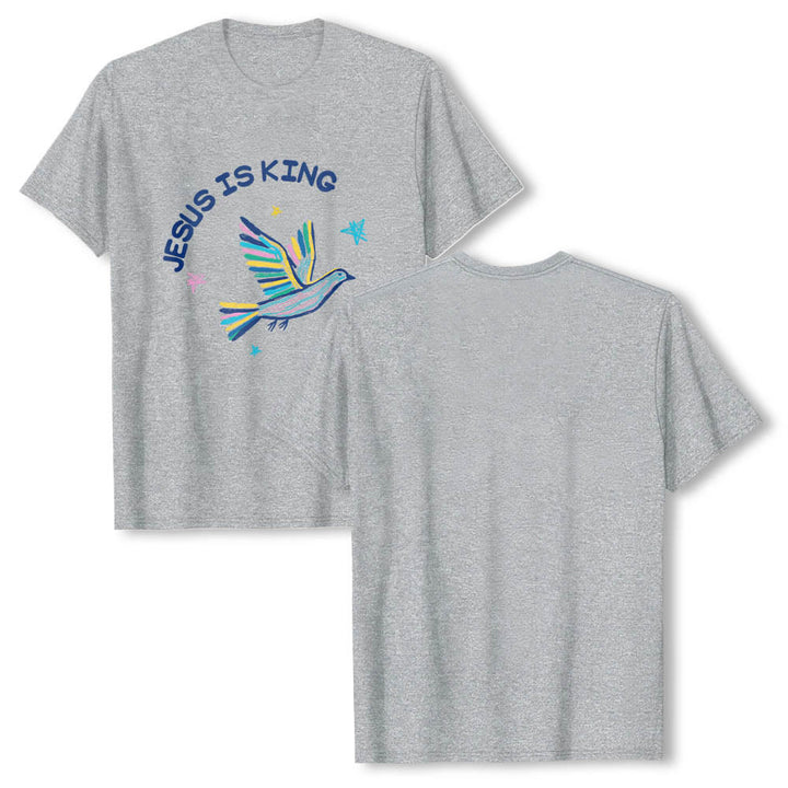 Christianartworkshop Camiseta clásica con estampado frontal de paloma y estrella dibujada a mano con letras curvas "Jesús es Rey" - image 17