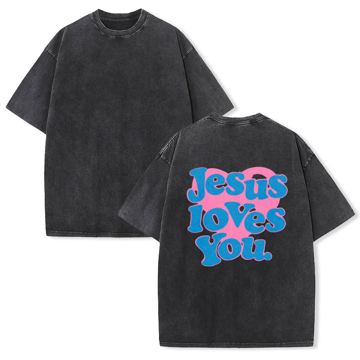 Christianartworkshop Camiseta lavada con estampado de corazón, fuente de burbujas y la frase "Jesús te ama". - image 5