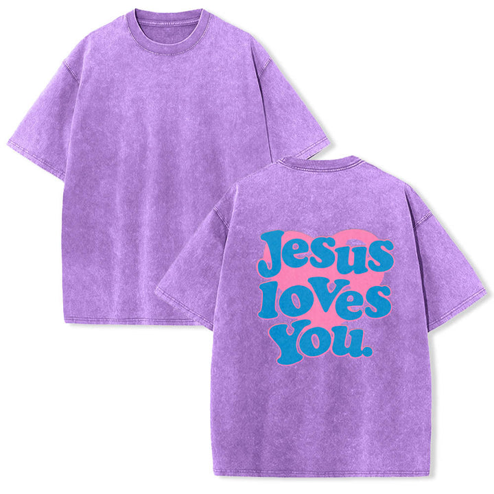 Christianartworkshop Camiseta lavada con estampado de corazón, fuente de burbujas y la frase "Jesús te ama". - image 13