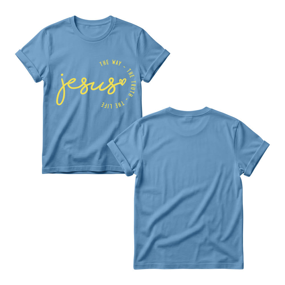 Christianartworkshop Camiseta de cuello redondo para mujer con detalle de corazón de Jesús escrito a mano y arco curvo: El Camino, la Verdad, la Vida. - image 11