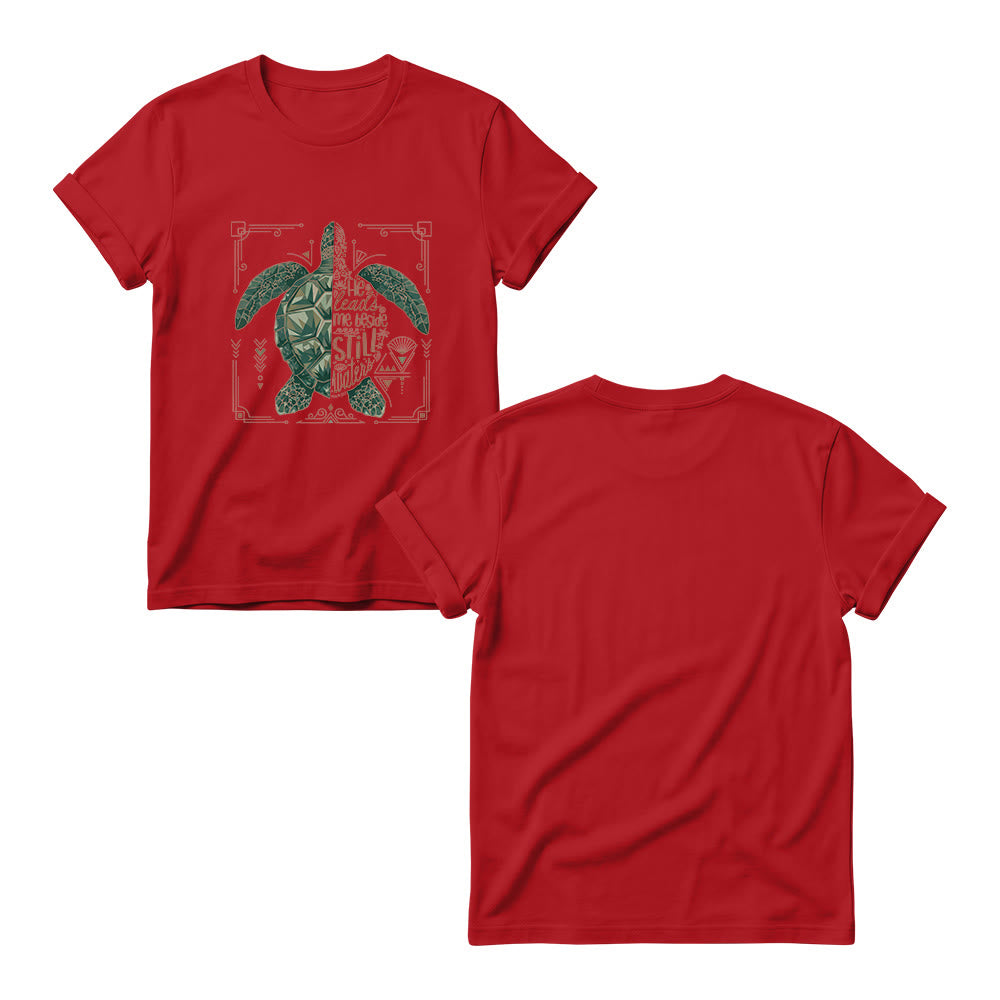 Christianartworkshop Camiseta de cuello redondo para mujer con estampado geométrico dividido de tortuga marina, borde ornamentado y frase devocional del salmo. - image 15
