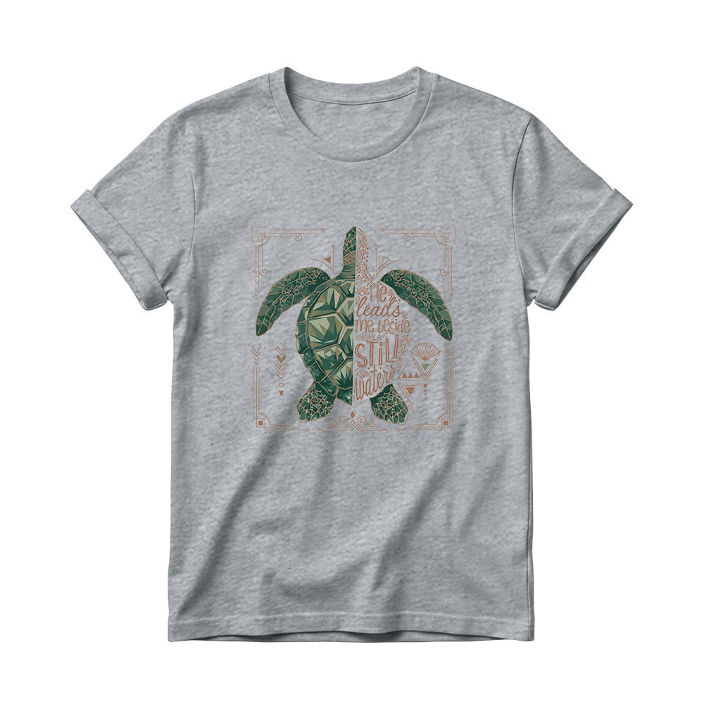 Christianartworkshop Camiseta de cuello redondo para mujer con estampado geométrico dividido de tortuga marina, borde ornamentado y frase devocional del salmo. - Gris - 4XL - image 10