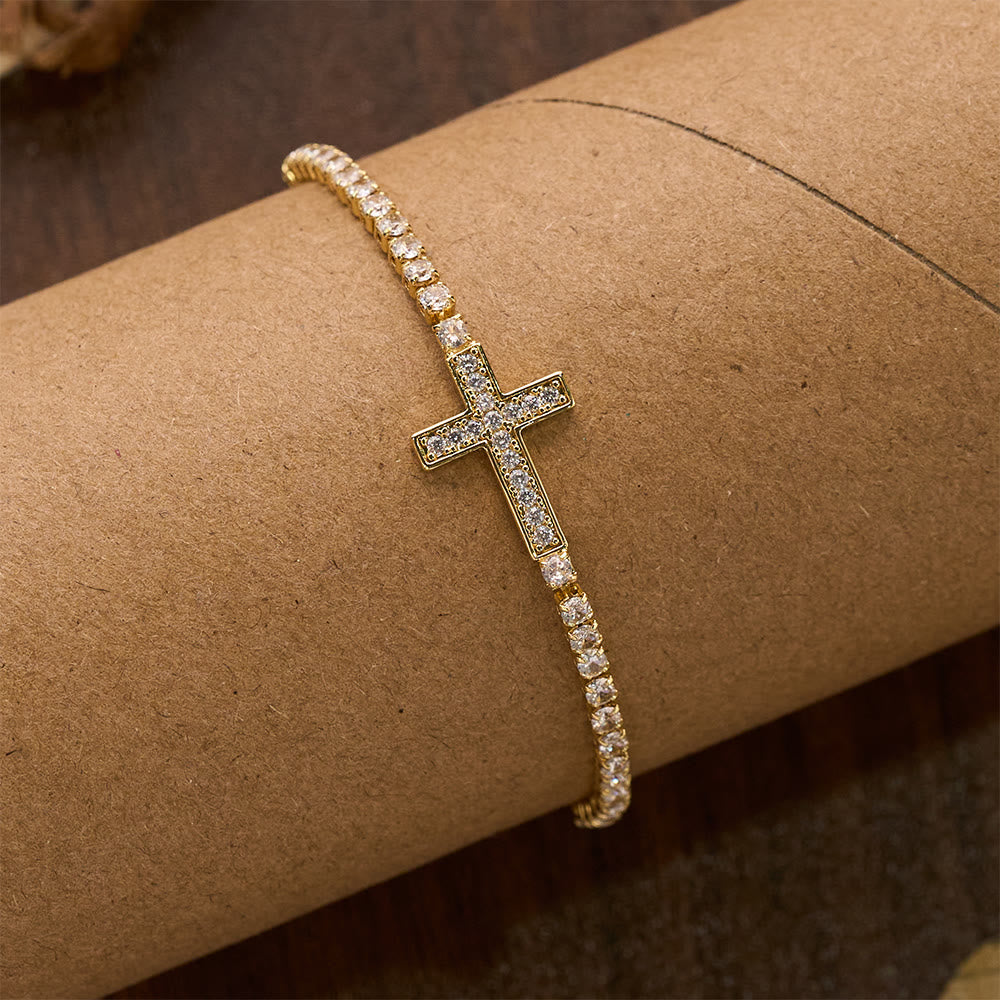 Christianartworkshop Pulsera de tenis ajustable con cruz de circonitas brillantes y pavé completo: emblema de la radiante guía celestial. - image 8