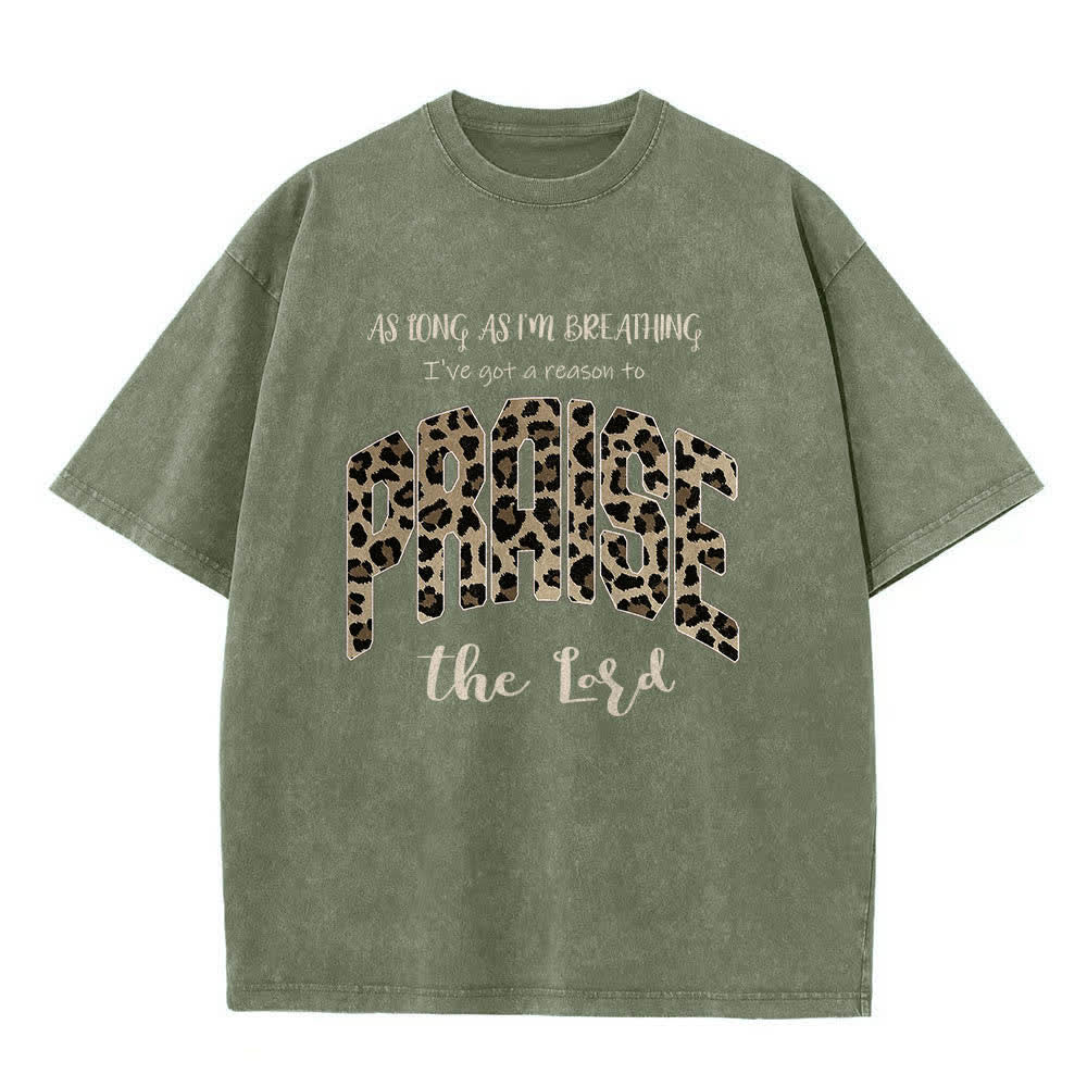 Christianartworkshop Camiseta de doble cara con estampado de leopardo y letras "Alabado sea el Señor", lavada - Verde militar - 5XL - image 2