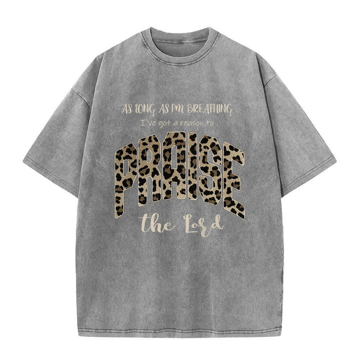 Christianartworkshop Camiseta de doble cara con estampado de leopardo y letras "Alabado sea el Señor", lavada - Gris - 5XL - image 5
