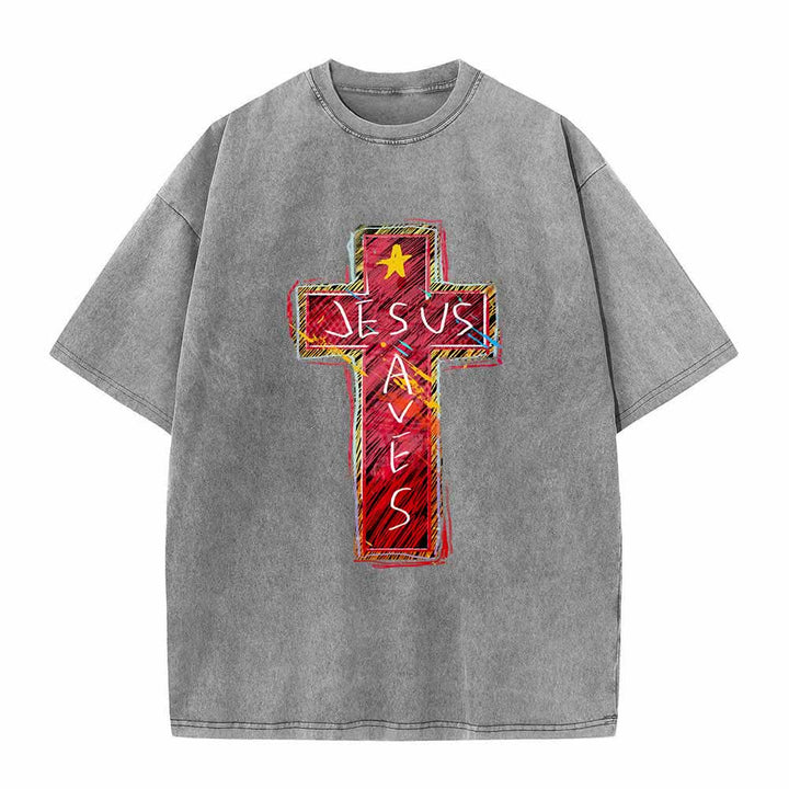 Christianartworkshop Camiseta extragrande lavada con estampado de cruz roja vibrante y la inscripción "Jesús salva", además de una estrella. - Gris - 5XL - image 2