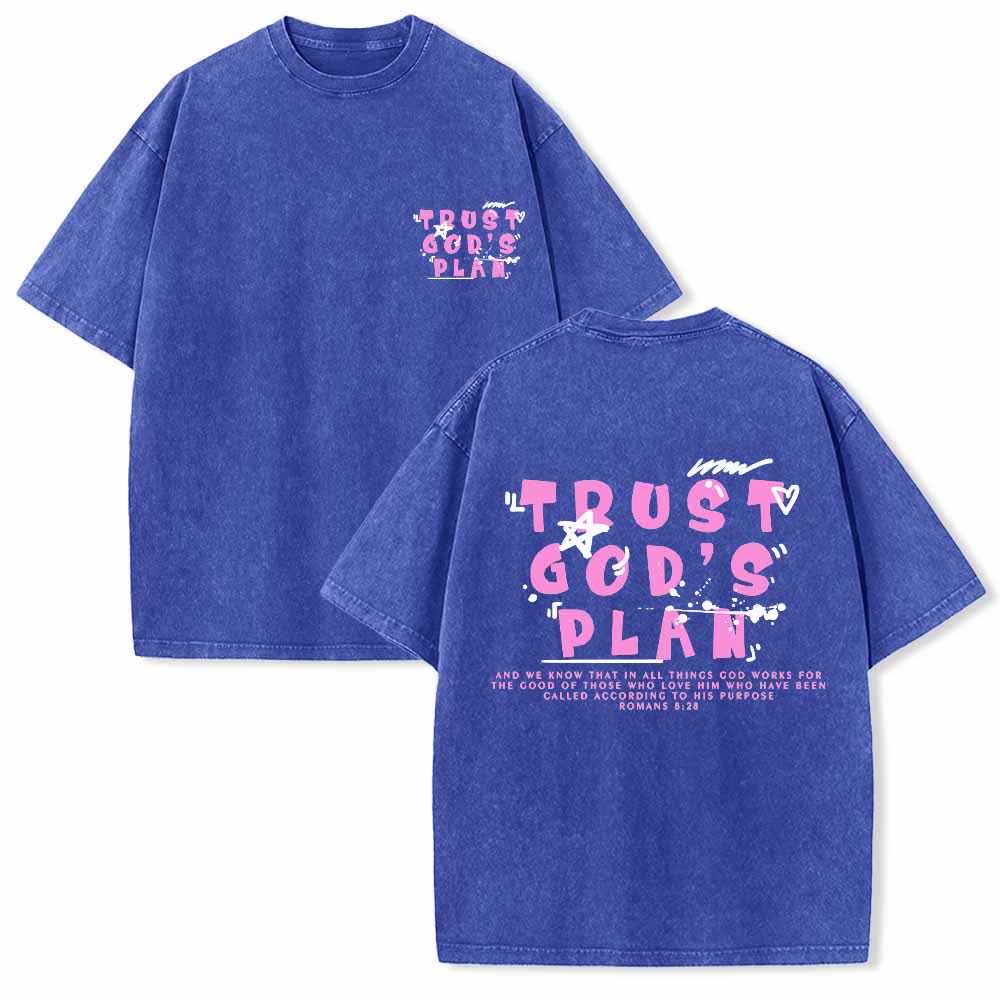 Christianartworkshop Camiseta de doble cara con estampado en grafiti "Confía en el plan de Dios" y texto grande en la parte delantera con la inscripción "Romanos 8:28". - Azul - 5XL - image 18