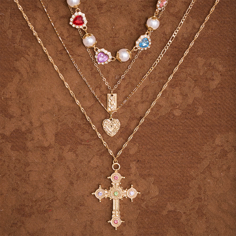 Christianartworkshop Collar vintage de cadena con cruz, perlas y corazón adornado con joyas: emblema de la eterna misericordia celestial. - image 1