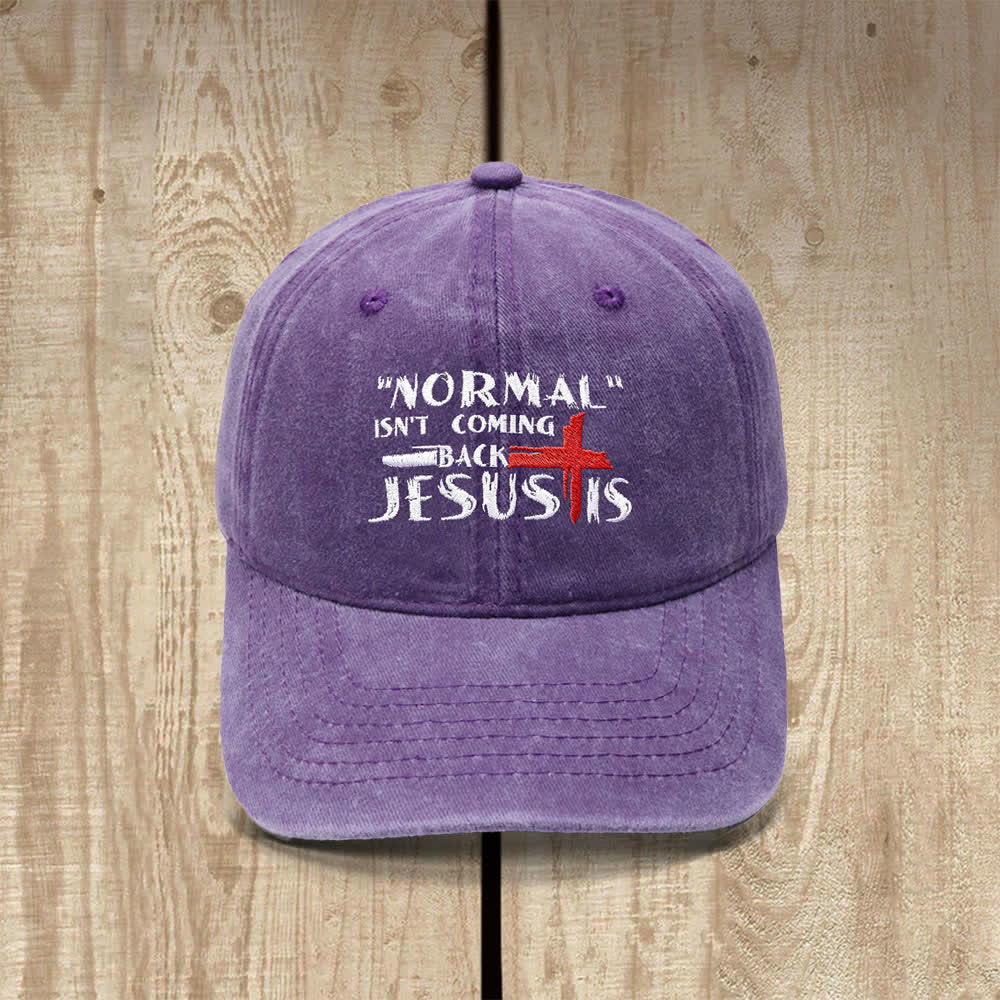 Christianartworkshop La normalidad no volverá. Jesús está en la cruz. Gorra clásica informal bordada con letras. - Púrpura - image 7