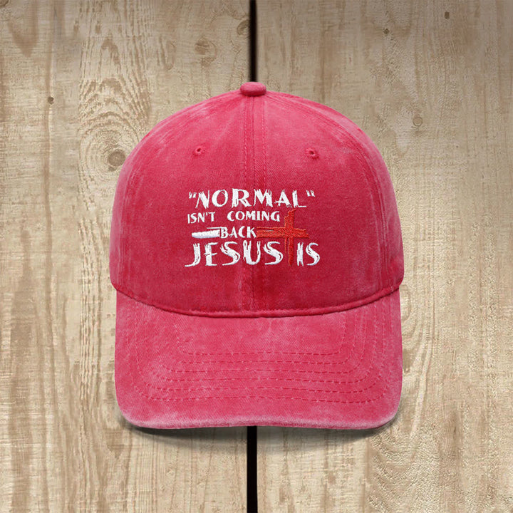 Christianartworkshop La normalidad no volverá. Jesús está en la cruz. Gorra clásica informal bordada con letras. - Rojo - image 6