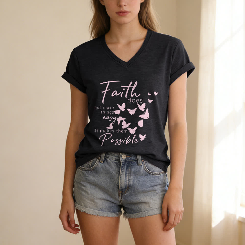 Christianartworkshop La fe no hace las cosas fáciles. Camiseta informal con cuello en V y estampado de mariposa. - image 13
