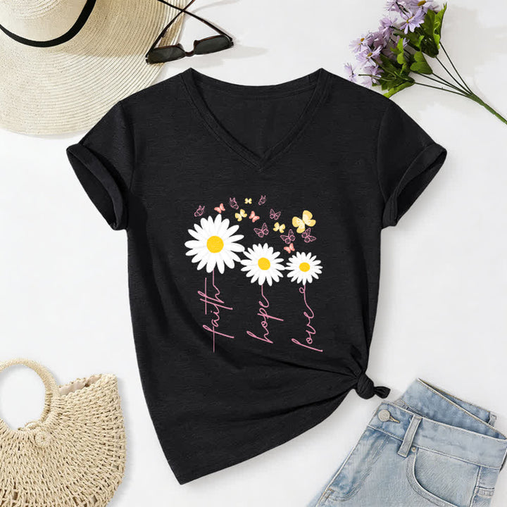 Christianartworkshop Camiseta informal con cuello en V y estampado floral de margaritas y mariposas "Fe, Esperanza, Amor". - Negro - 2XL - image 14