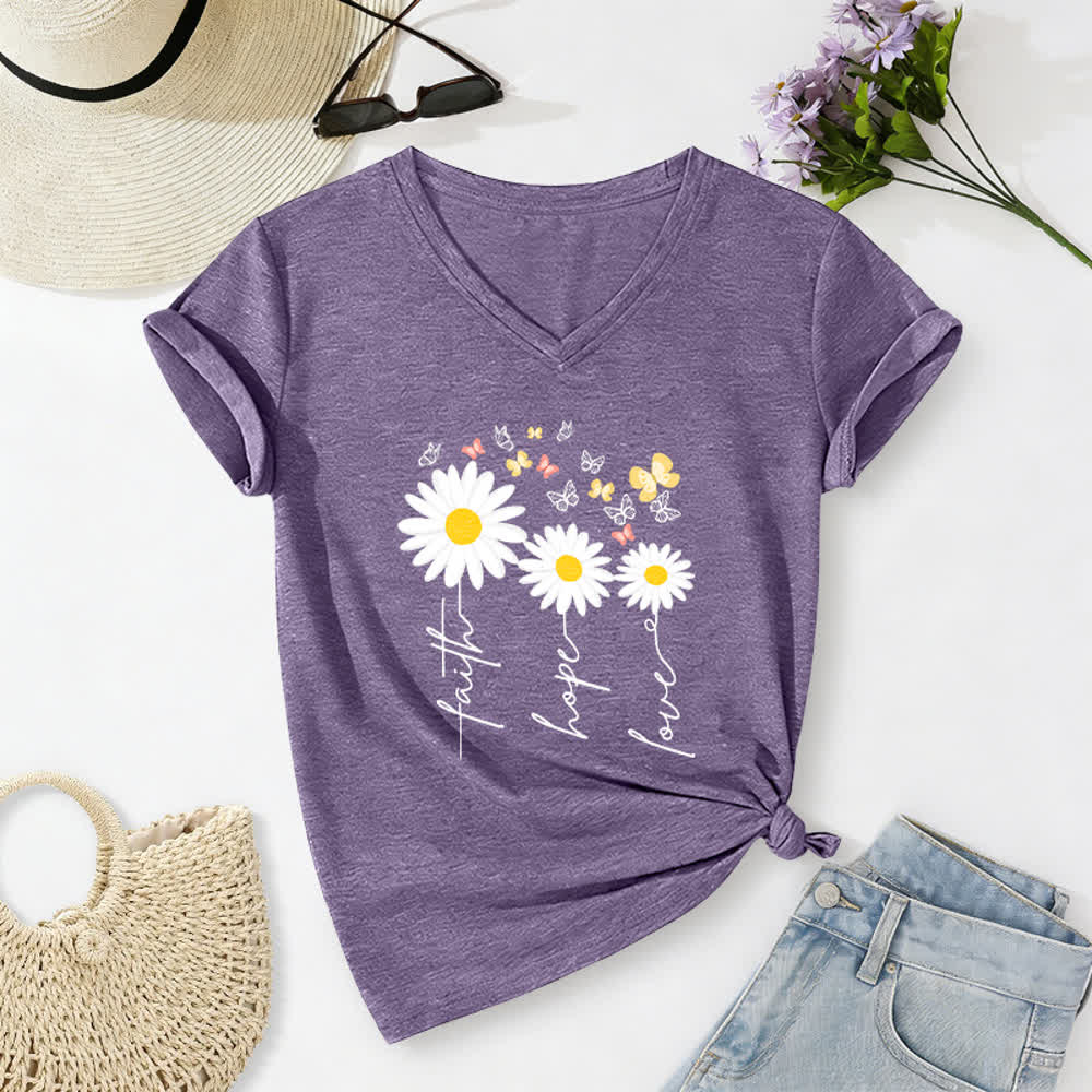 Christianartworkshop Camiseta informal con cuello en V y estampado floral de margaritas y mariposas "Fe, Esperanza, Amor". - Púrpura - 2XL - image 0