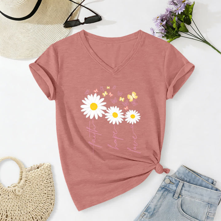 Christianartworkshop Camiseta informal con cuello en V y estampado floral de margaritas y mariposas "Fe, Esperanza, Amor". - rosa claro - 2XL - image 18