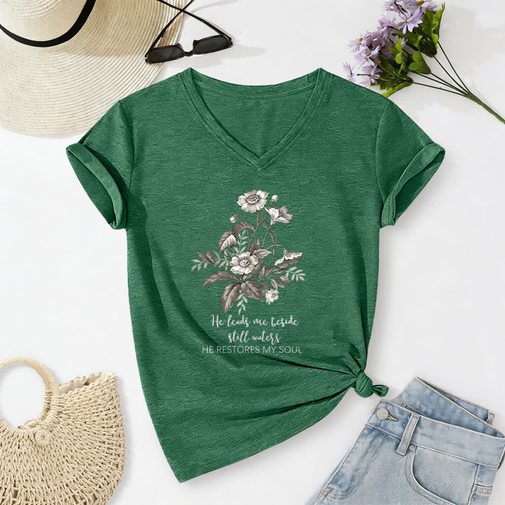 Christianartworkshop Camiseta informal con cuello en V y estampado floral "He Leads Me Beside Still Waters" - Verde oscuro - 2XL - image 12