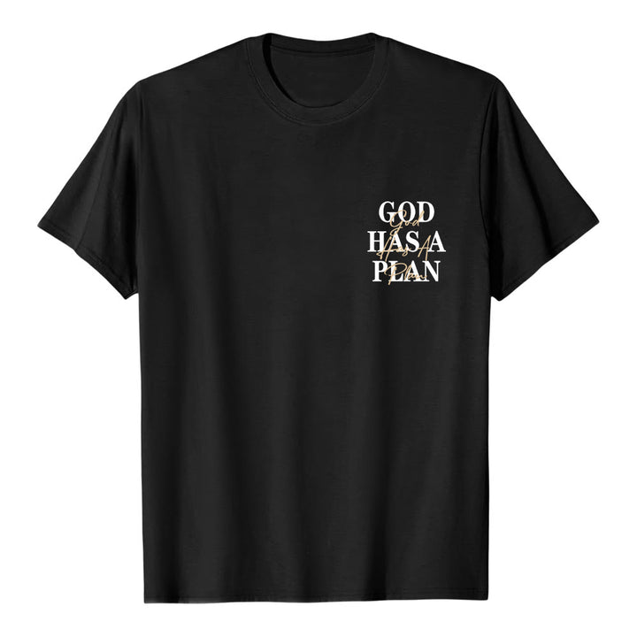 Christianartworkshop Camiseta clásica con estampado de letras a doble cara "Dios tiene un plan" - image 20