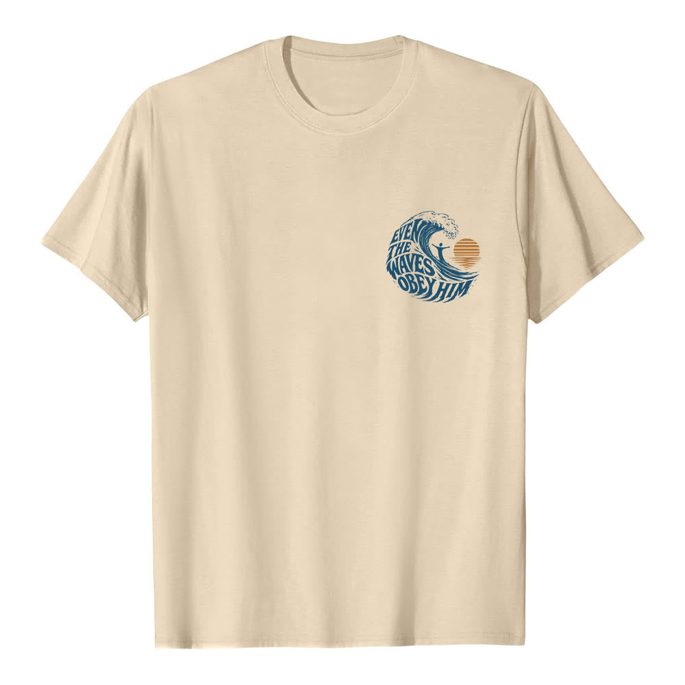 Christianartworkshop Incluso las olas le obedecen. Camiseta clásica con estampado de olas a doble cara. - image 14