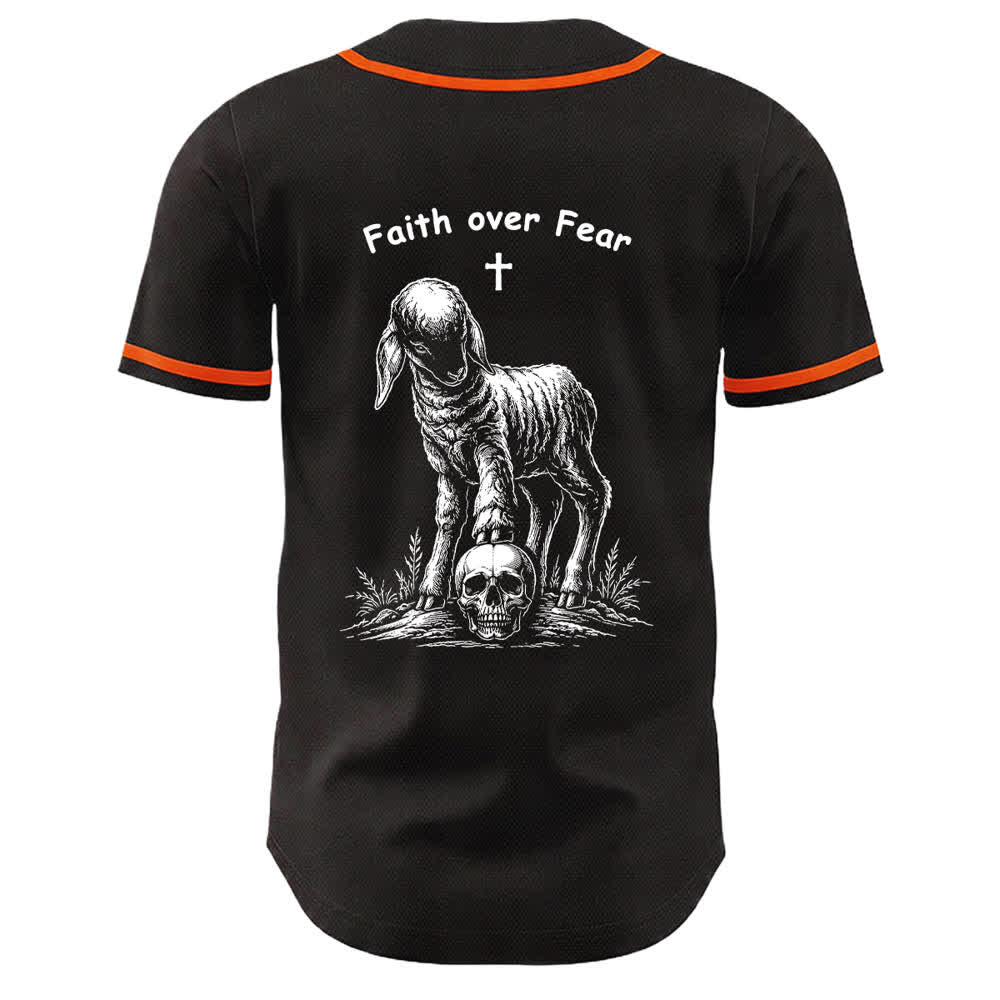 Camiseta de béisbol unisex con estampado de calavera, cordero y cruz de Christianartworkshop , "Fe sobre el miedo". - image 10