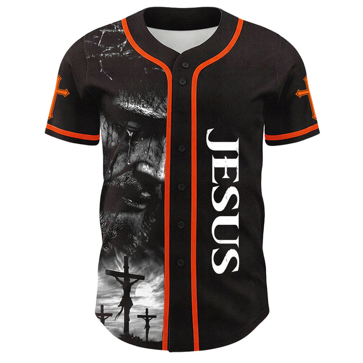 Camiseta de béisbol unisex con diseño de la crucifixión de Jesús y manga personalizada con nombre y número en Christianartworkshop. - image 27