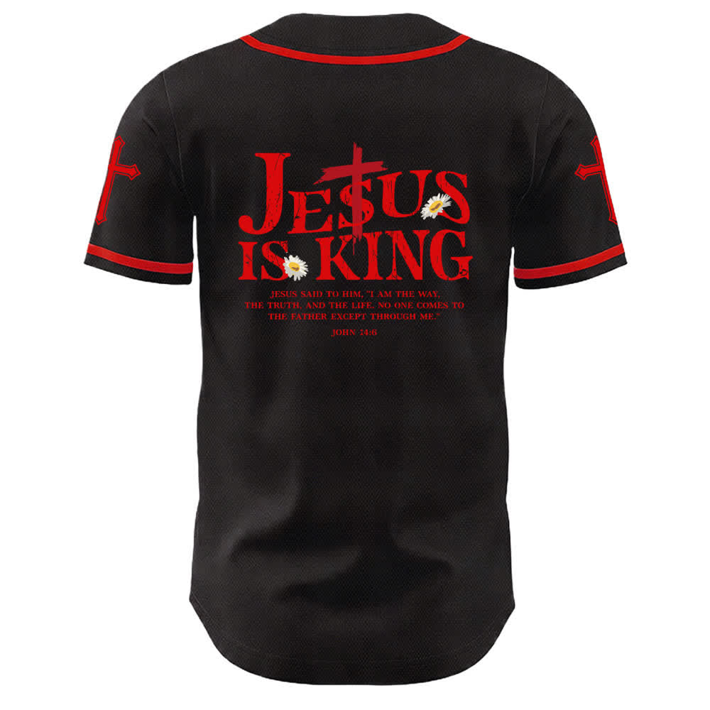Christianartworkshop Jesús es Rey Juan 14:6 3 Clavos 1 Cruz Camiseta de béisbol unisex - image 1