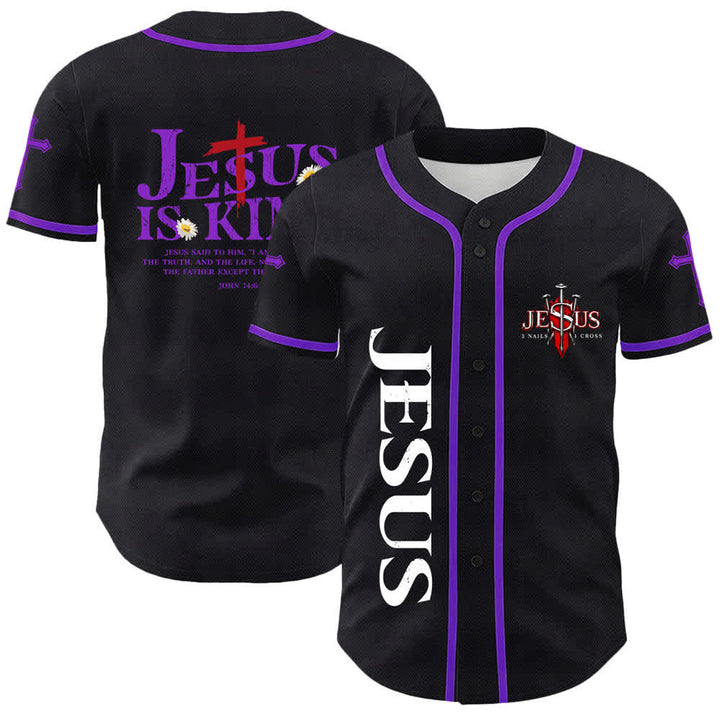 Camiseta de béisbol unisex con la imagen de Jesús como rey (Juan 14:6, 3 clavos, 1 cruz) de Christianartworkshop. - Púrpura - 5XL - image 18
