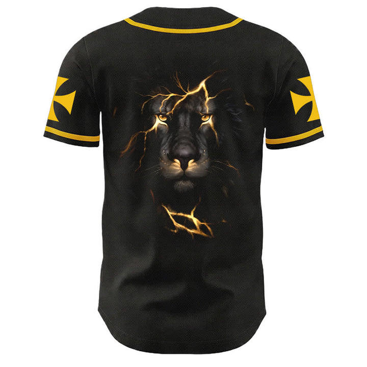 Camiseta de béisbol unisex con la imagen del León de Judá de la serie "Jesus Highway To Heaven" de Christianartworkshop, hecha con un carruaje al cielo. - image 1