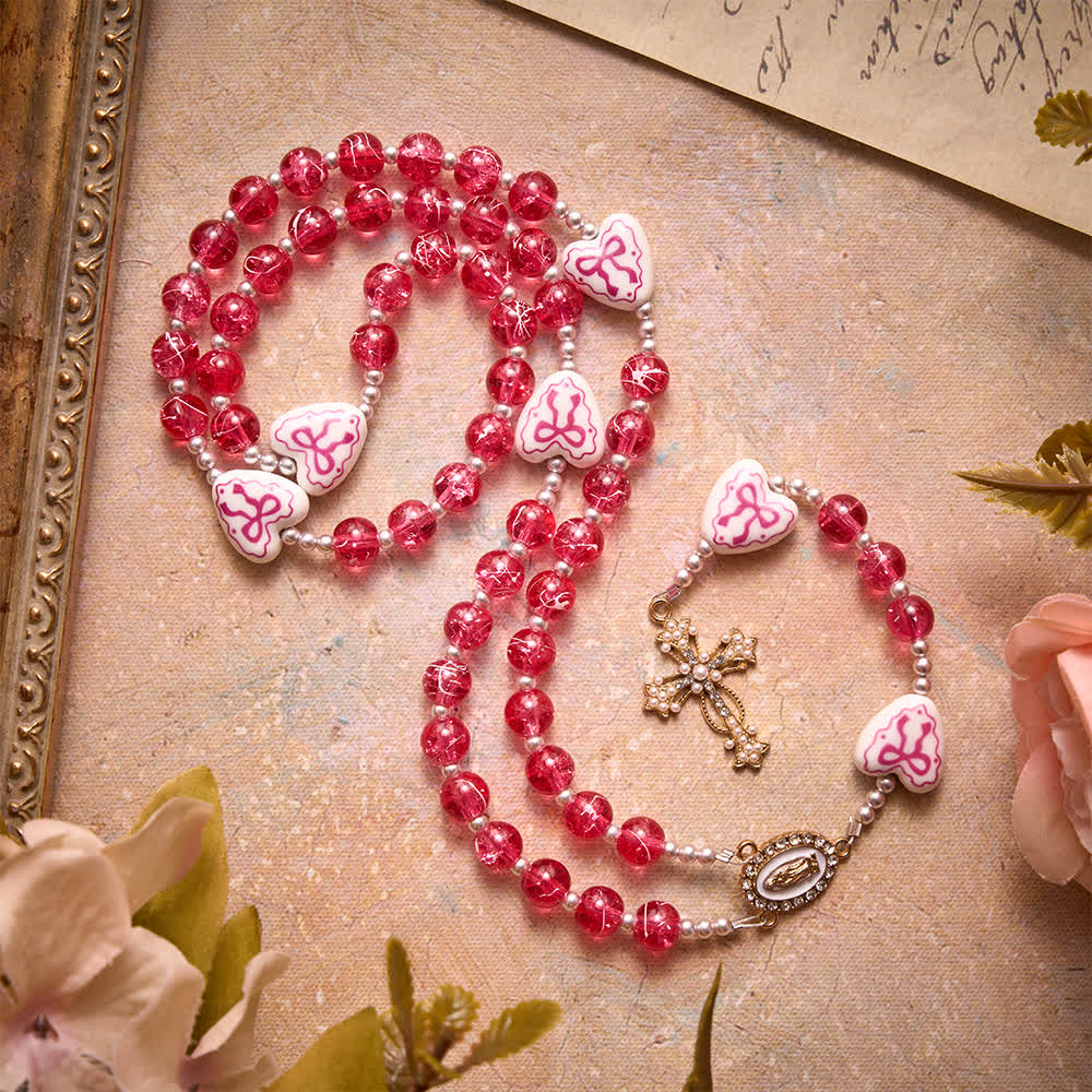 Christianartworkshop Rosario de cristal craquelado rosa con cuentas de cerámica en forma de corazón y medalla de la Virgen María. - image 6