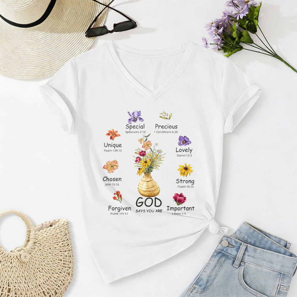 Christianartworkshop Camiseta de mujer holgada con cuello en V y estampado floral "Dios dice que eres..." - Blanco - 2XL - image 2
