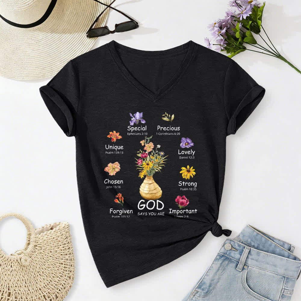 Christianartworkshop Camiseta de mujer holgada con cuello en V y estampado floral "Dios dice que eres..." - Negro - 2XL - image 24