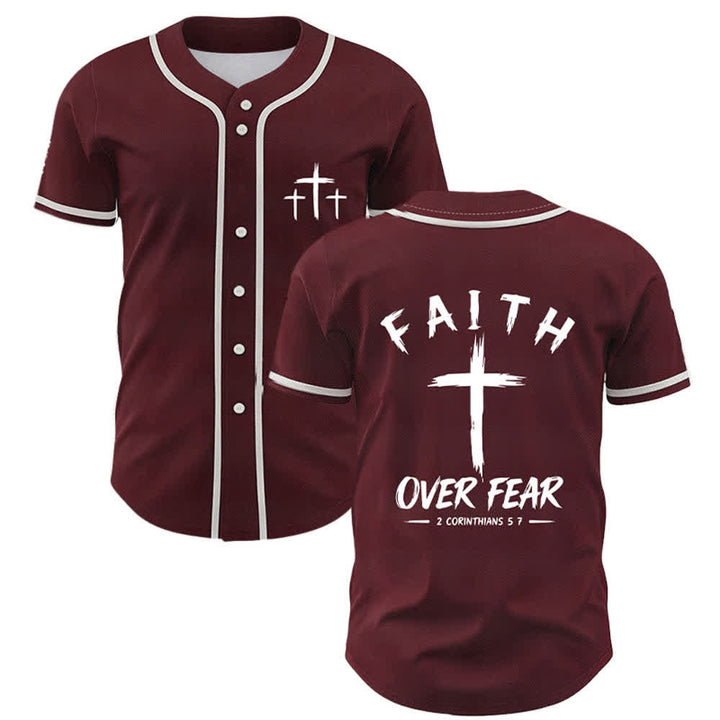 Camiseta de béisbol con ribete de contraste "Fe sobre el miedo" de Christianartworkshop - Vino - 5XL - image 21