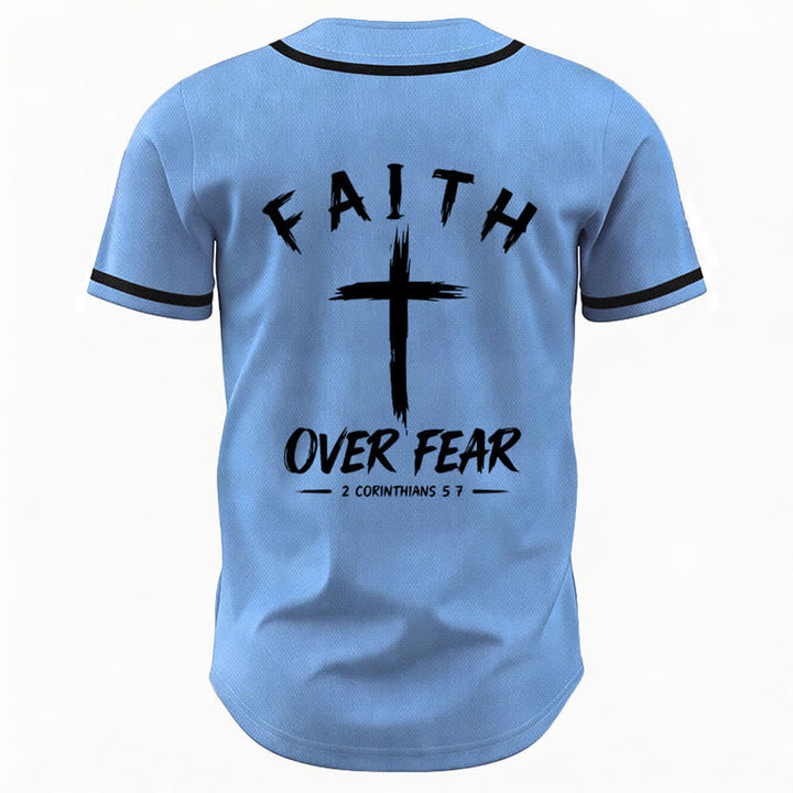 Camiseta de béisbol con ribete de contraste "Fe sobre el miedo" de Christianartworkshop - image 50