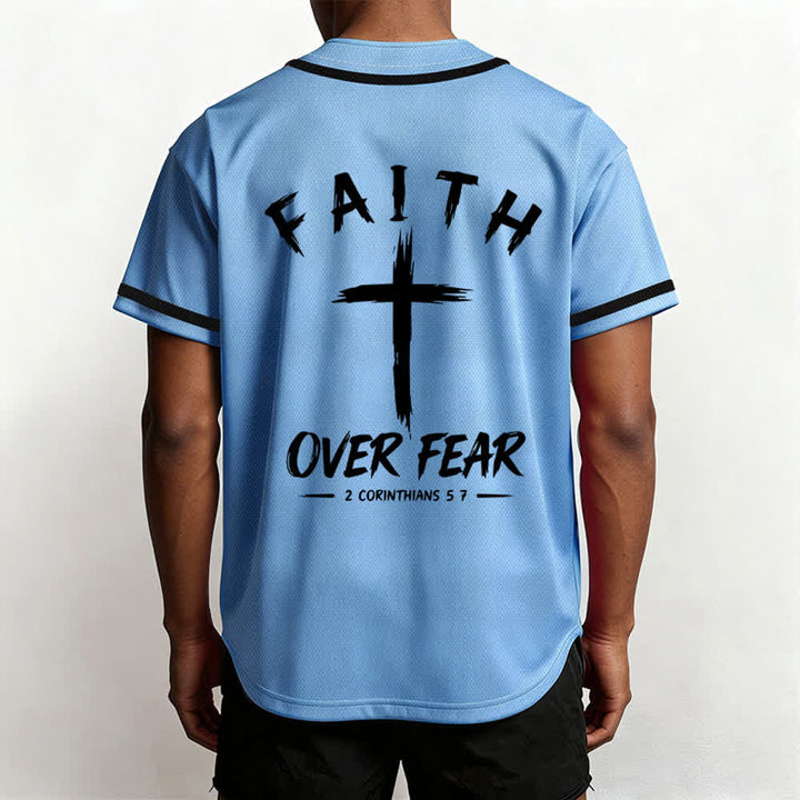 Camiseta de béisbol con ribete de contraste "Fe sobre el miedo" de Christianartworkshop - image 54