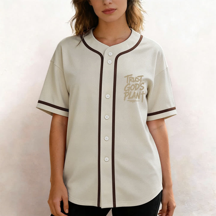 Camiseta de béisbol con botones "Confía en el plan de Dios" de Christianartworkshop - image 25