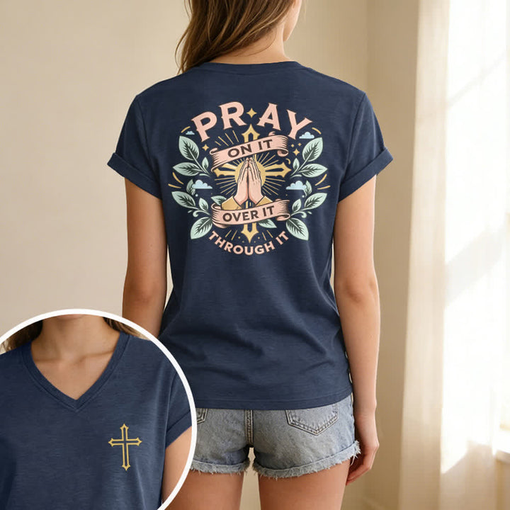 Christianartworkshop Camiseta de mujer con cuello en V y manga enrollada con nudo lateral "Pray On It" - image 39