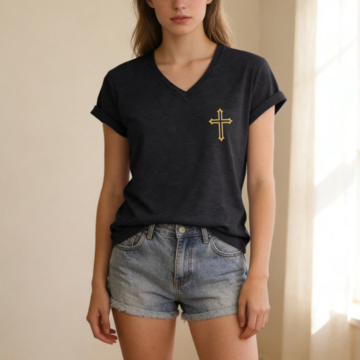 Christianartworkshop Camiseta de mujer con cuello en V y manga enrollada con nudo lateral "Pray On It" - image 5
