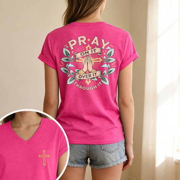 Christianartworkshop Camiseta de mujer con cuello en V y manga enrollada con nudo lateral "Pray On It" - image 75