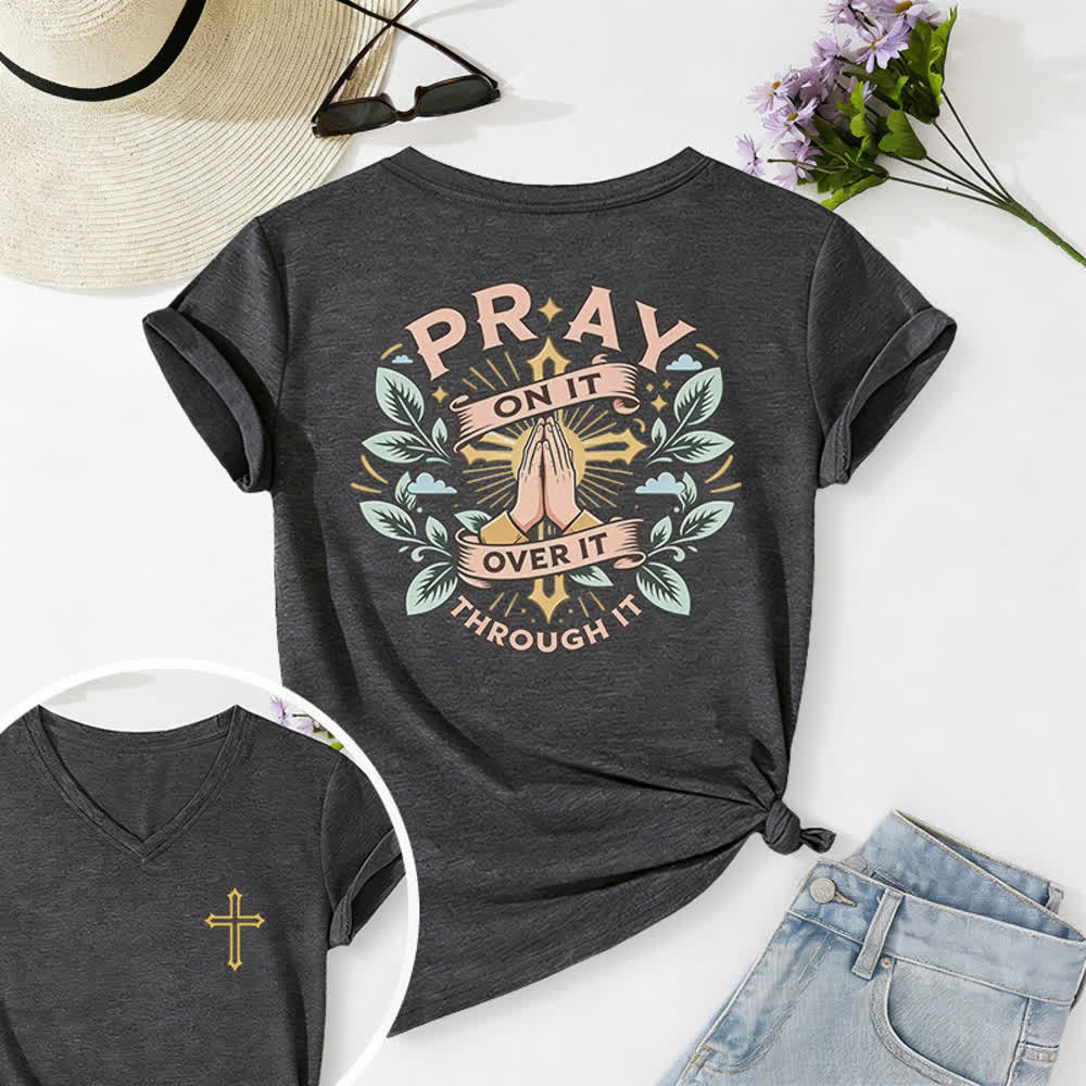 Christianartworkshop Camiseta de mujer con cuello en V y manga enrollada con nudo lateral "Pray On It" - Gris oscuro - 2XL - image 30