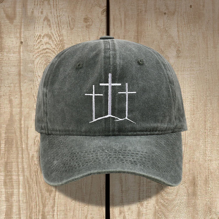 Christianartworkshop Gorro clásico lavado con bordado de tres cruces y la frase "Fe". - Verde militar - image 14