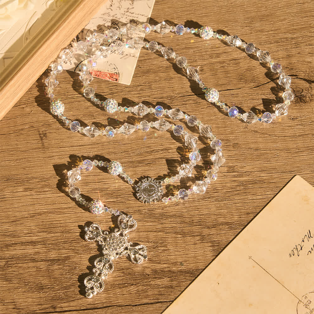 Christianartworkshop Rosario de San Benito de cristal facetado transparente con crucifijo ornamentado de diamantes de imitación: emblema de radiante pureza celestial. - image 1