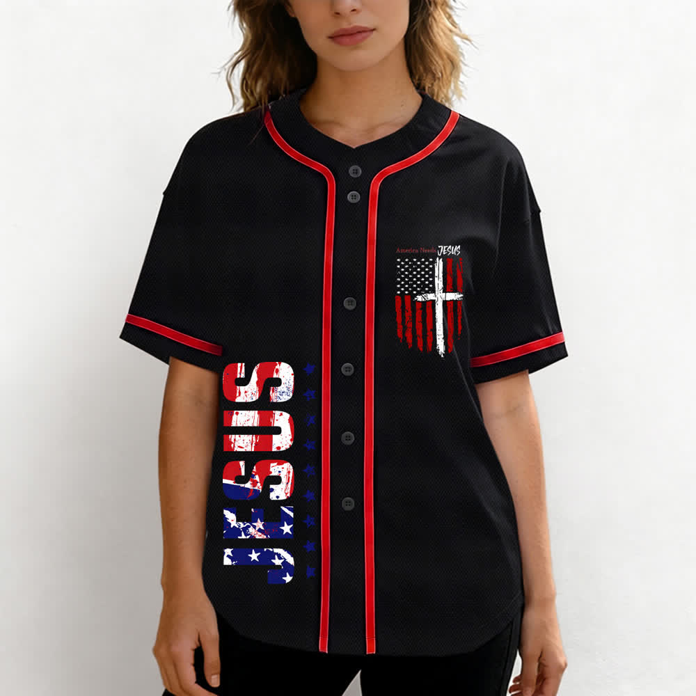 Christianartworkshop Camiseta de béisbol con botones y bandera desgastada "America Needs Jesus" - image 18