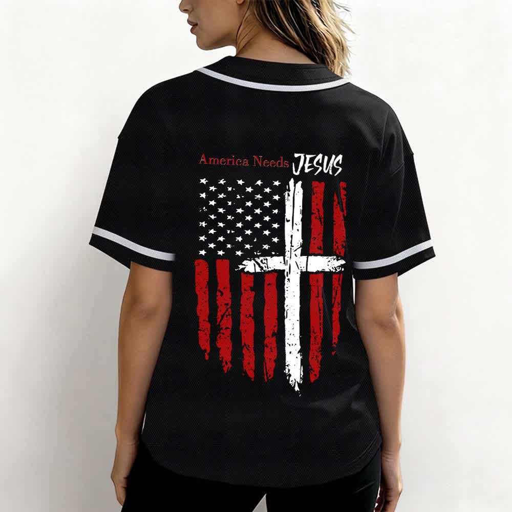 Christianartworkshop Camiseta de béisbol con botones y bandera desgastada "America Needs Jesus" - image 10