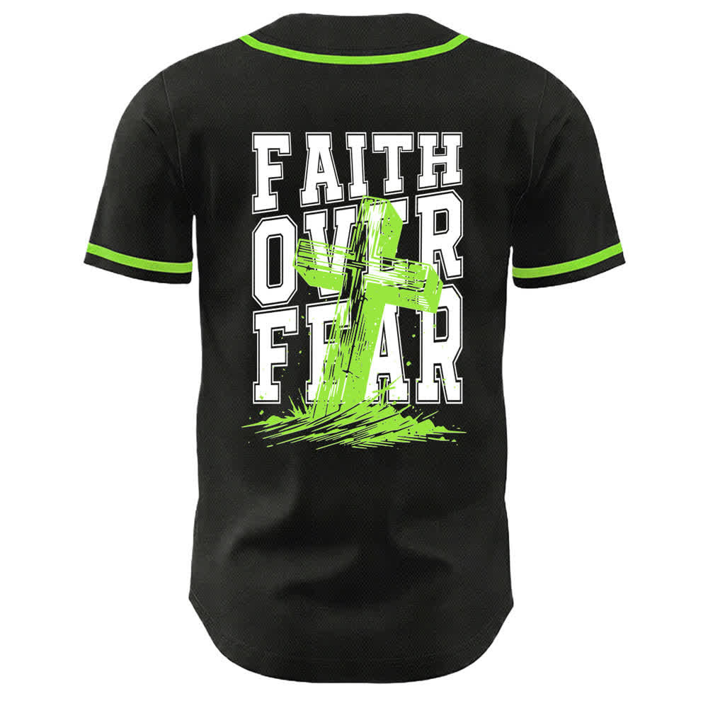 Camiseta de béisbol con ribete de contraste y cruz "Fe sobre el miedo" de Christianartworkshop - image 36
